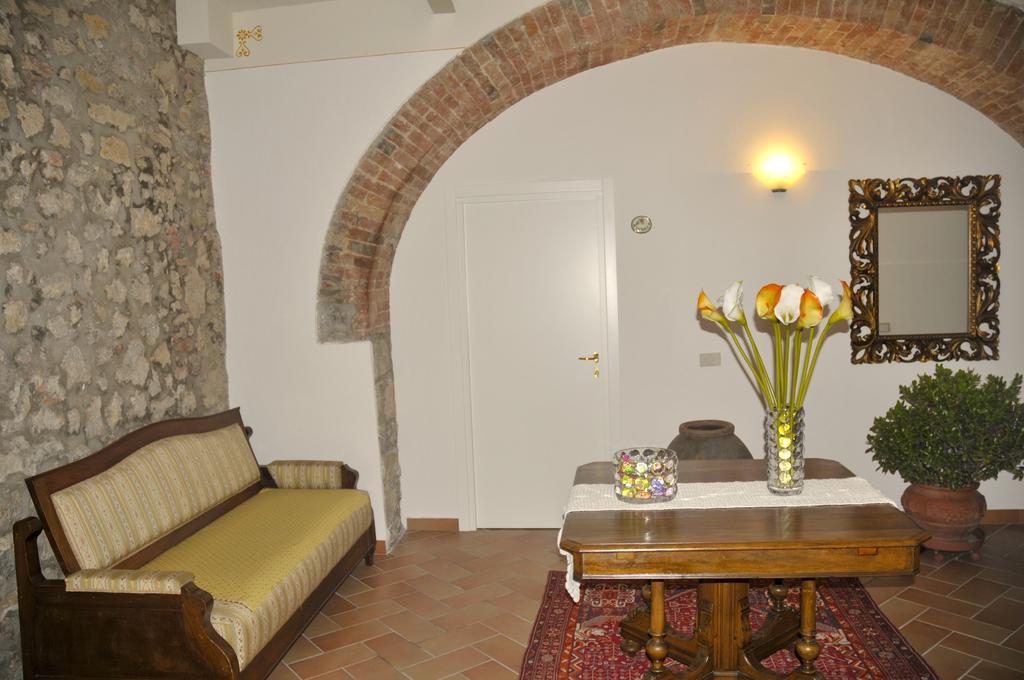 Podere Lornanino Monteriggioni Exterior photo
